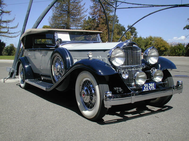 Antique Cars In History Park