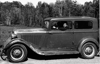 What the 1933 Plymouth
            looked like when I bought it in 1973